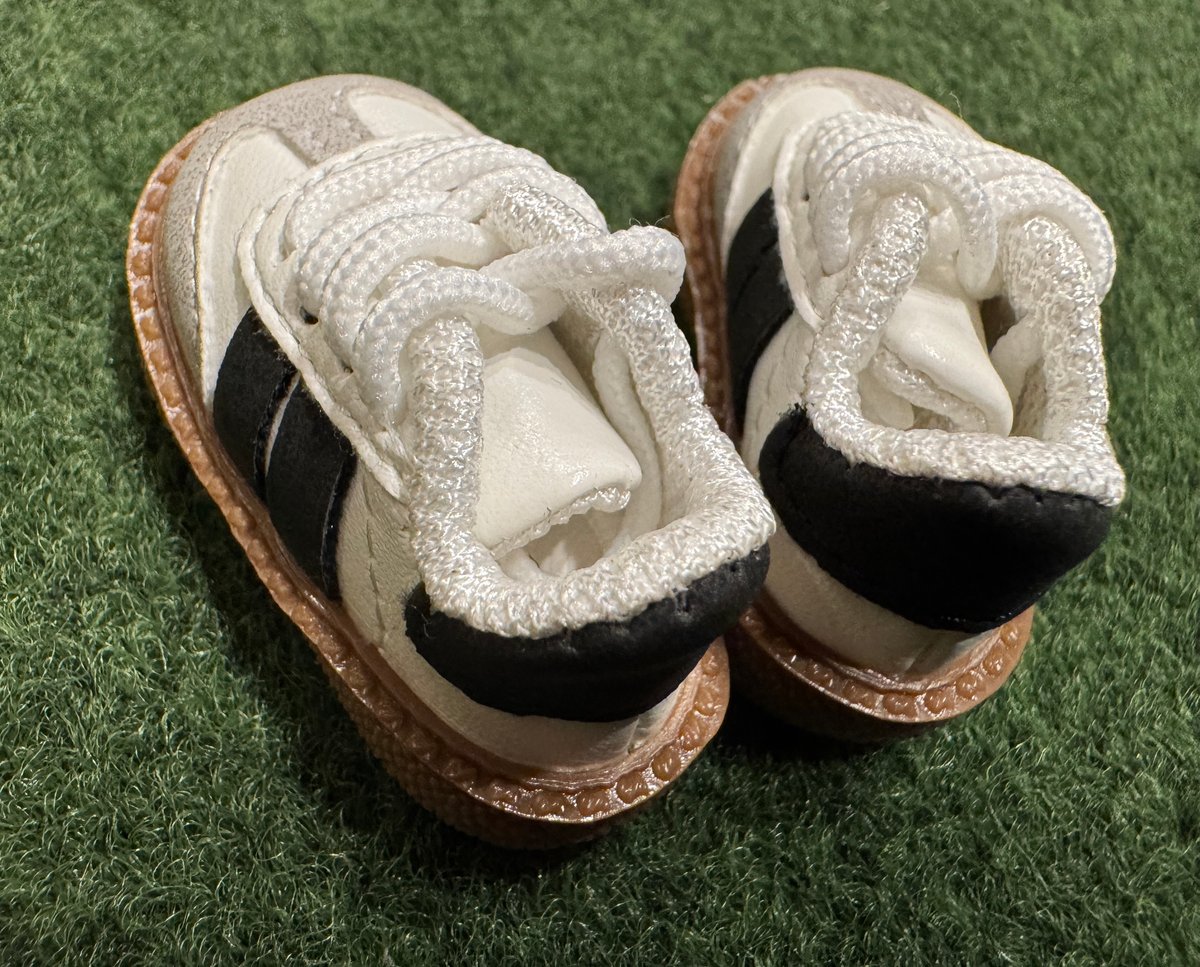 ご確認用になります。セール❣️ドール　人気のシューズ 1/6スケールドール用シューズ スニーカータイプ WR/WB：お届け目安2