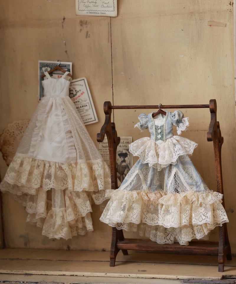 Ado トレカ　6種+6種+5種+1 71V9slcY8fL._UF350,350_QL50_.jpg