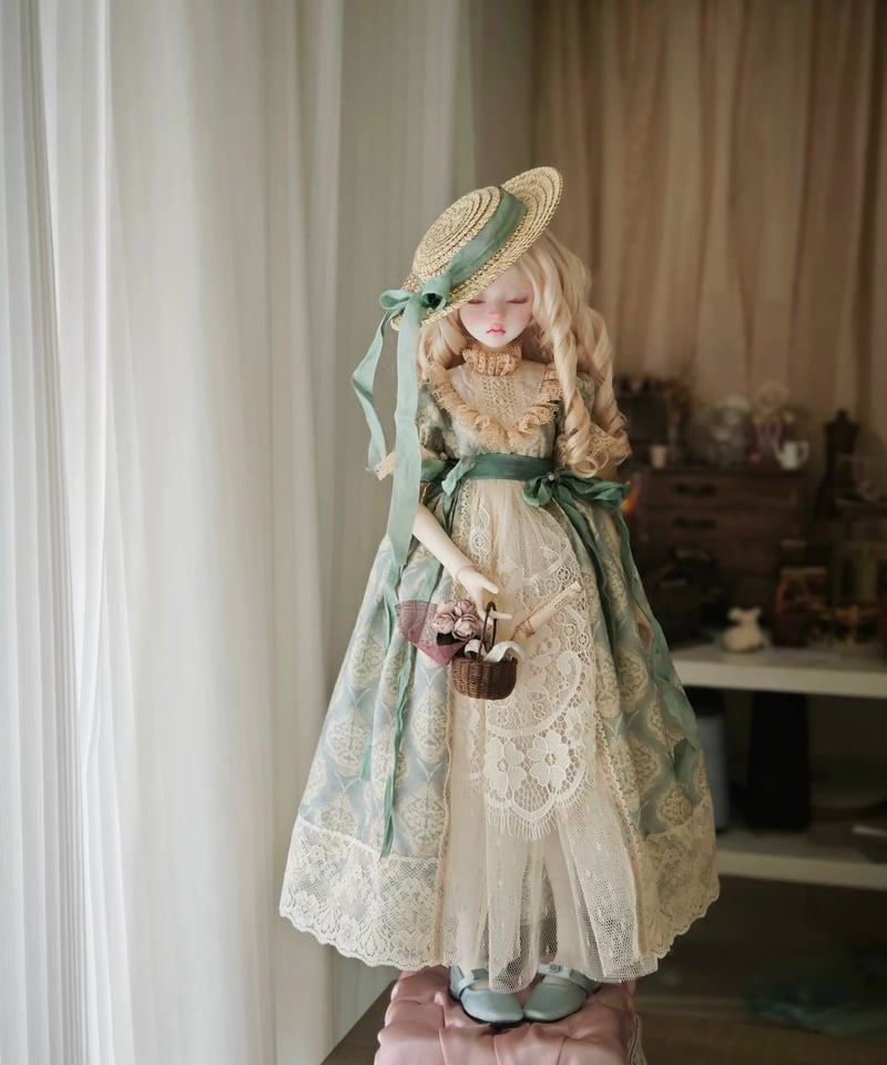 即納】 30cm 1/6サイズボデイ（TinyFox・yosd等) あけがたの休日