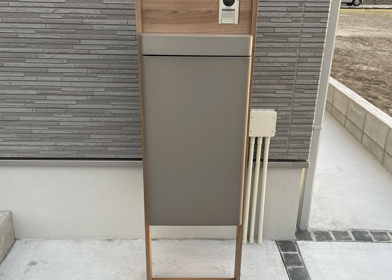 LIXIL　スマート宅配ポスト用フレーム　チェリーウッド スマート宅配ポスト | THE EXTERIOR SHOP