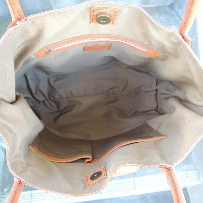 大き目！19800円☆牛革 リボントート ショルダーバッグ☆A4ラクラク  