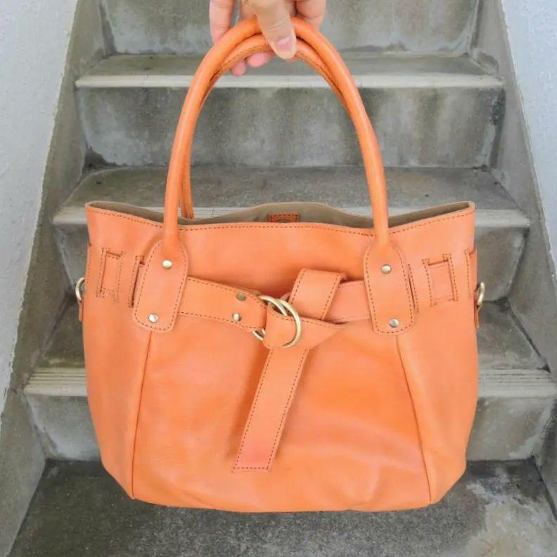 大き目！19800円☆牛革 リボントート ショルダーバッグ☆A4ラクラク  