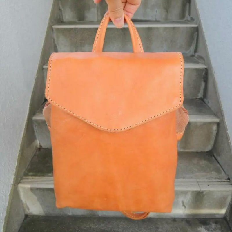 17800円☆かぶせ 牛革 リュック 3層☆ | MITT 