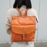 通常13000円☆小振り☆やわらかリュック 牛革 かぶせ 仕切り | MITT