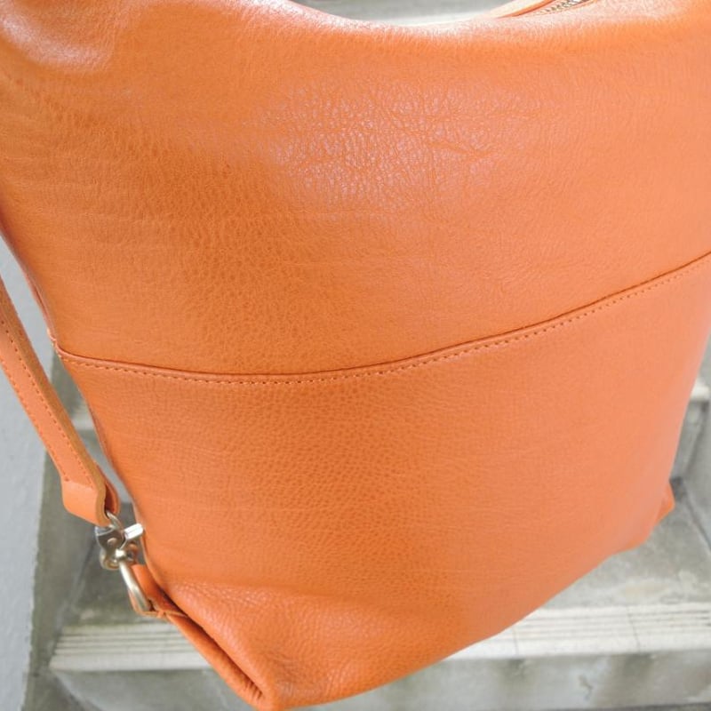 22000円☆2WAY リュック ショルダー バッグ☆縦横 A4 牛革 | MITT 