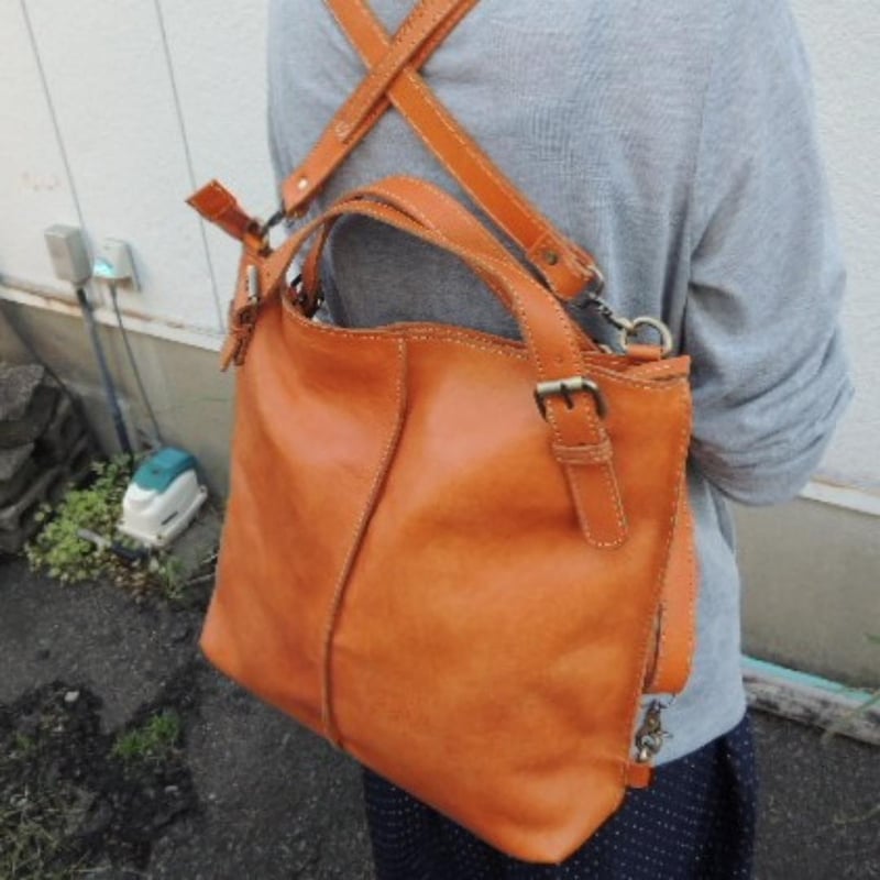 22000円 新品☆3ＷＡY リュック ショルダー ハンド バッグ☆Ａ４ 牛革 22000円 3WAY リュック ショルダー ハンド バッグ☆A4 牛革