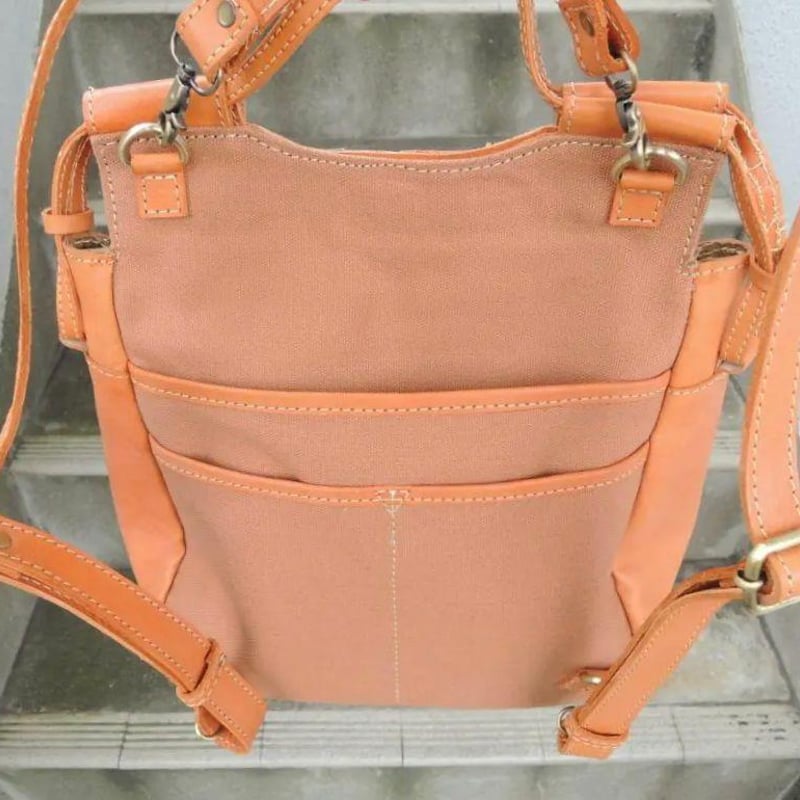 新品 18800円☆3WAY リュック ☆ハンド ショルダー バッグ 牛革 A4 18800円☆3WAYリュック ショルダー ハンド バッグ☆A4 | MITT