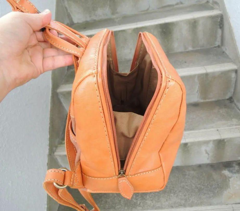 17800円☆ スクエア リュック 牛革 小振り パカっと開く | MITT 17800円☆ スクエア リュック 牛革 小振り パカっと開く | MITT