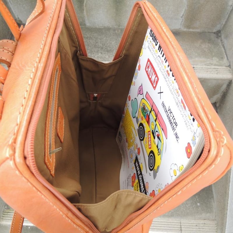 19800円 スクエア リュック A4 牛革 パカっと開く | MITT 