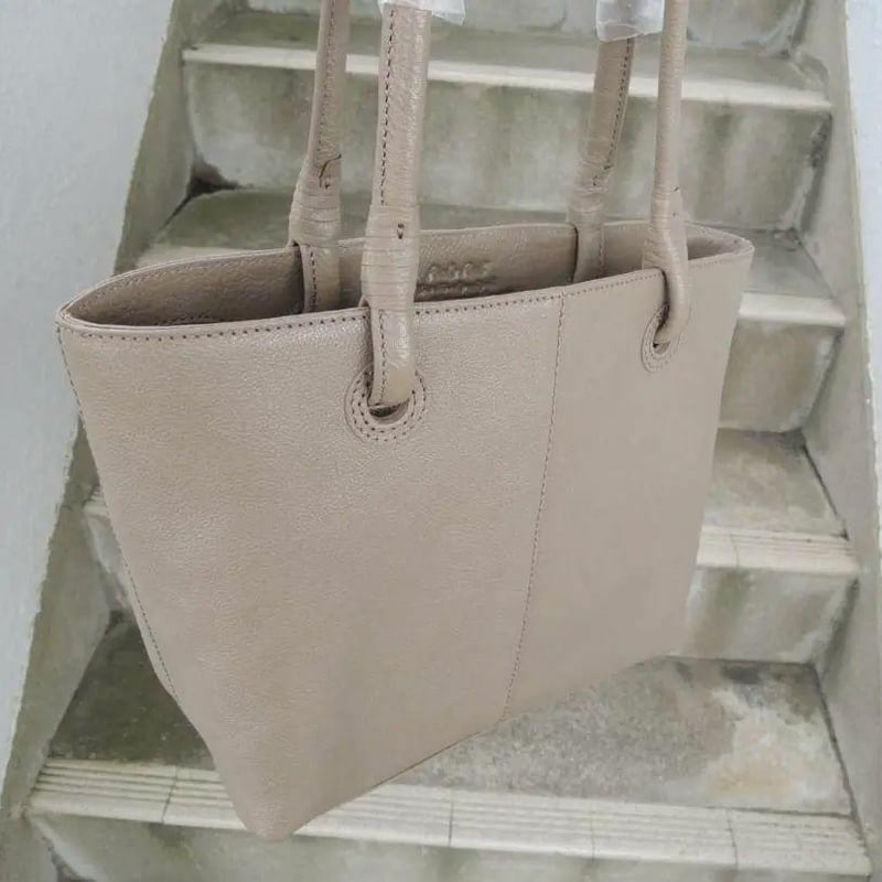 17800円☆ハンド トート バッグ3層☆牛革☆ | MITT