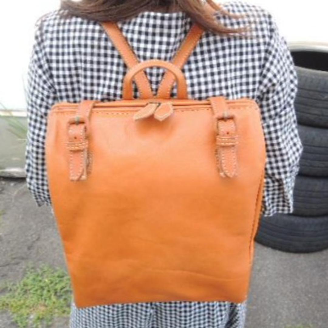19800円 スクエア リュック A4 牛革 パカっと開く | MITT