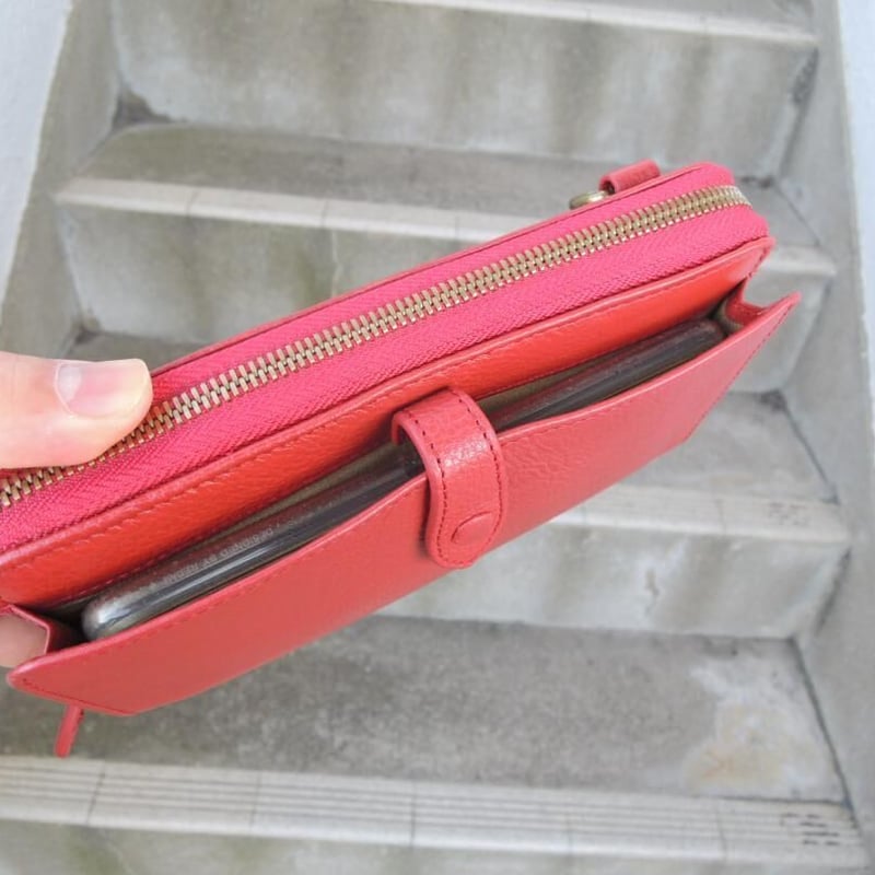 15000円 スマホも入る！お財布 ショルダー 牛革☆大容量☆ウオレット