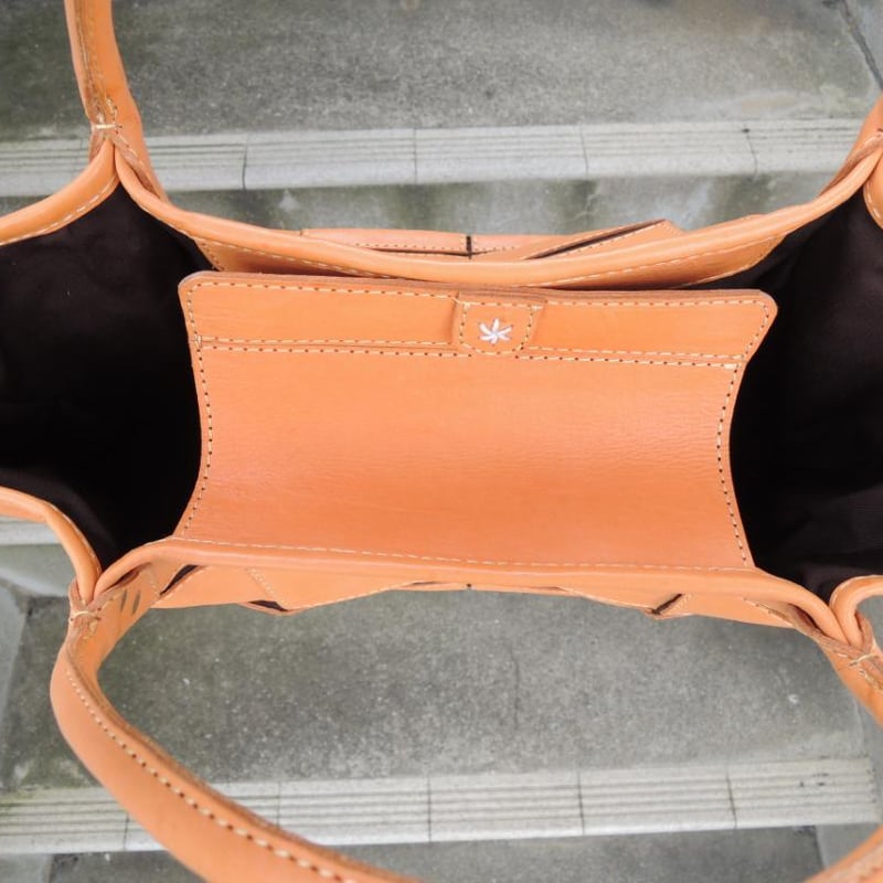 16800円☆牛革 パッチワーク かわいい☆A4 ハンドバッグ☆ | MITT