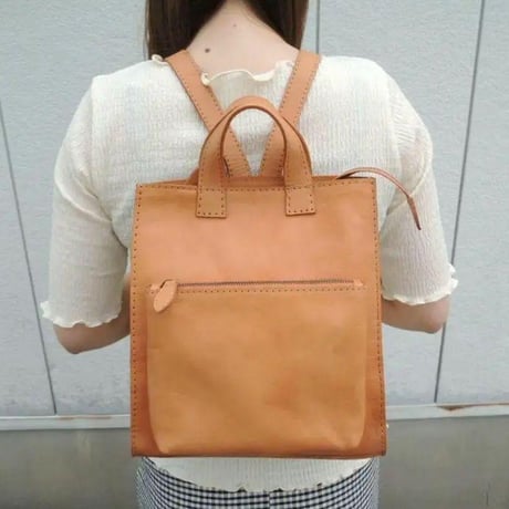 15800円 スクエア 牛革 リュック 小振り☆ | MITT 