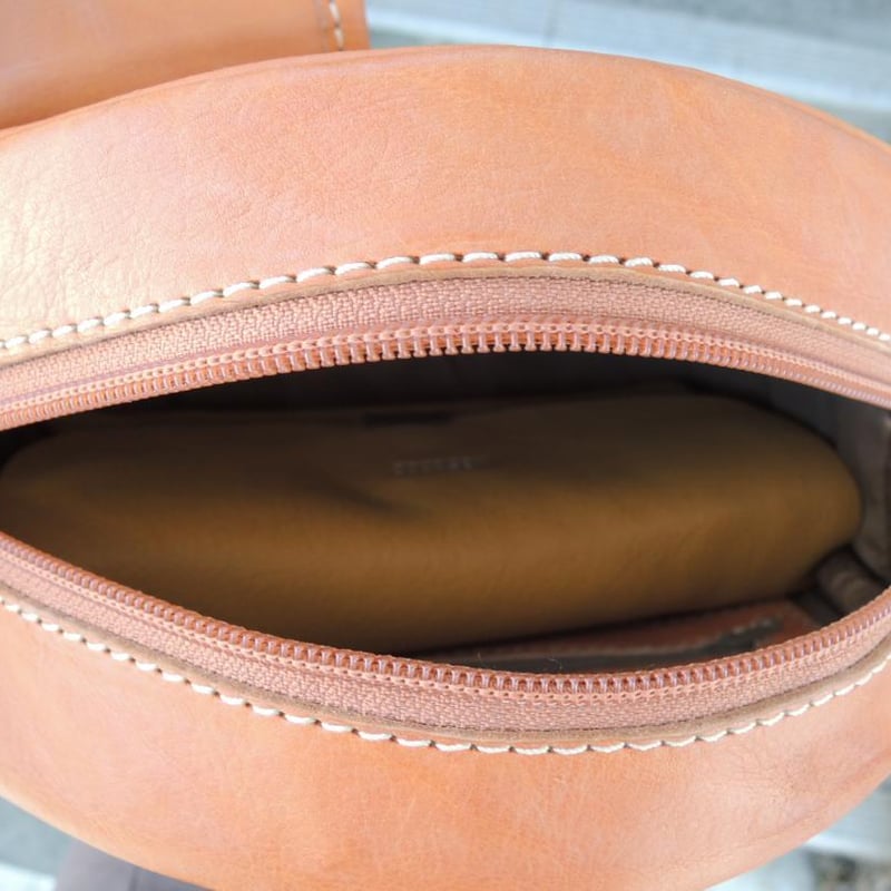 14800円 ラウンド ショルダー ワンショルダーバッグ☆牛革 | MITT 14800円 ラウンド ショルダー ワンショルダーバッグ☆牛革 | MITT