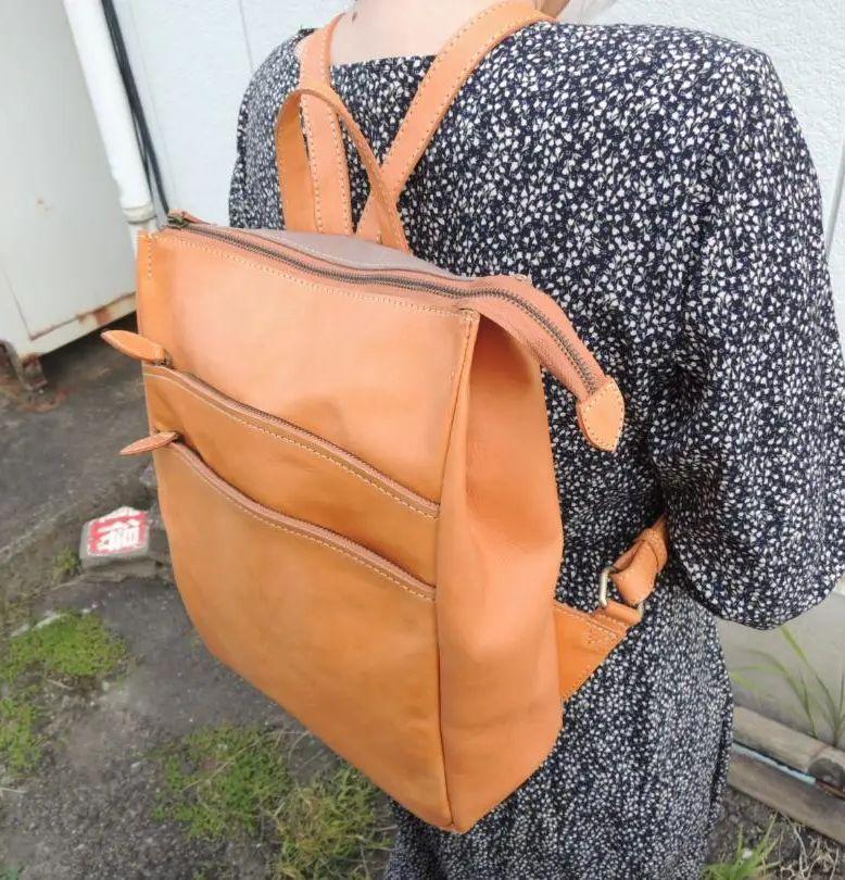 大き目 16800円☆スクエアリュック ☆A4 牛革☆ | MITT