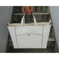 送料込☆16800円☆牛革 かぶせ 長財布 カード24枚！ | MITT
