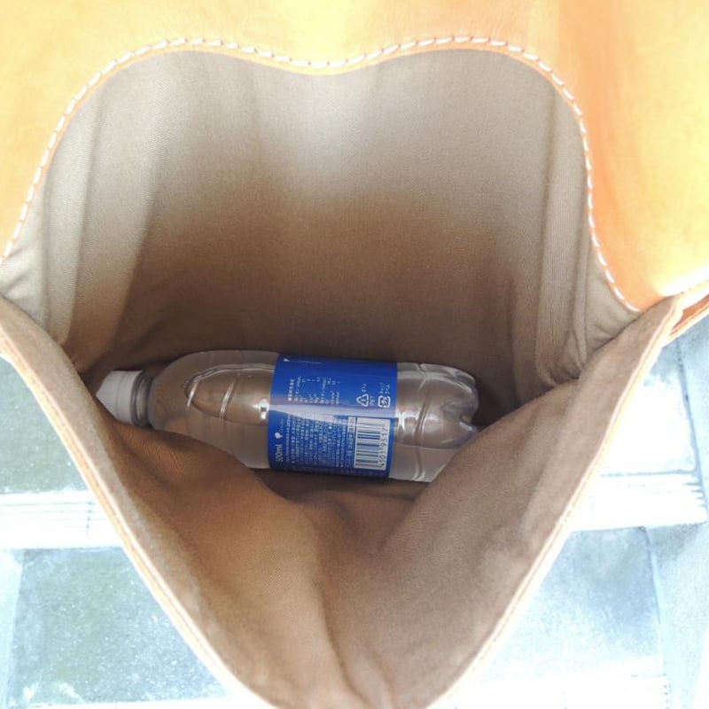 19800円 スクエア リュック A4ラクラク 牛革 | MITT 