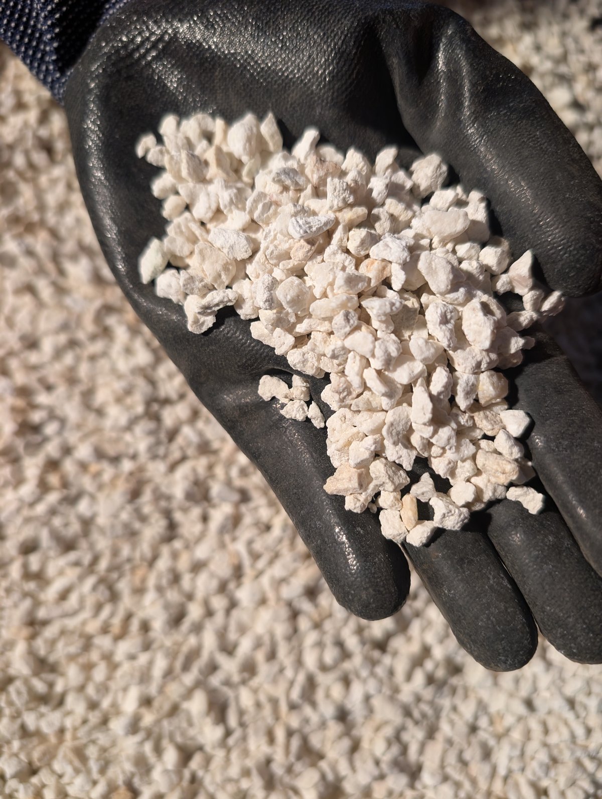 SPサイズ Limestone[WHITE] 2kg 化粧砂 石灰岩 | arrowsands