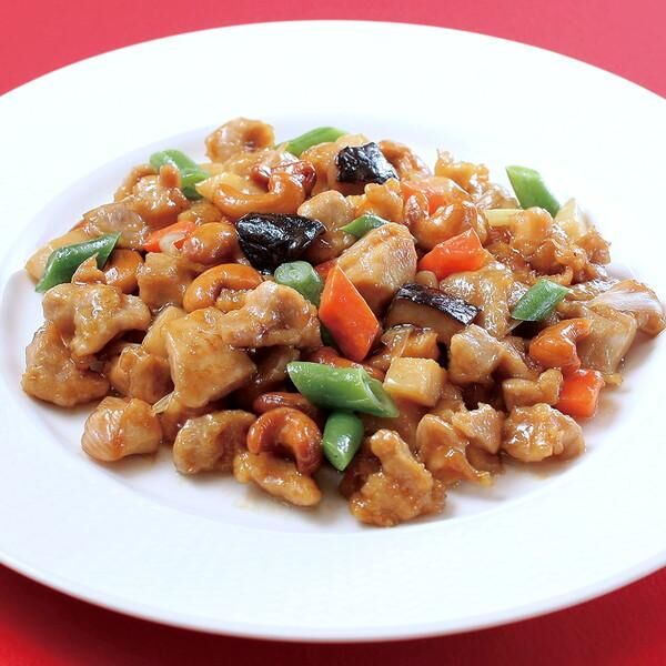 鶏肉・カシューナッツ炒め(2人前)／カシューナッツの香ばしさが特徴