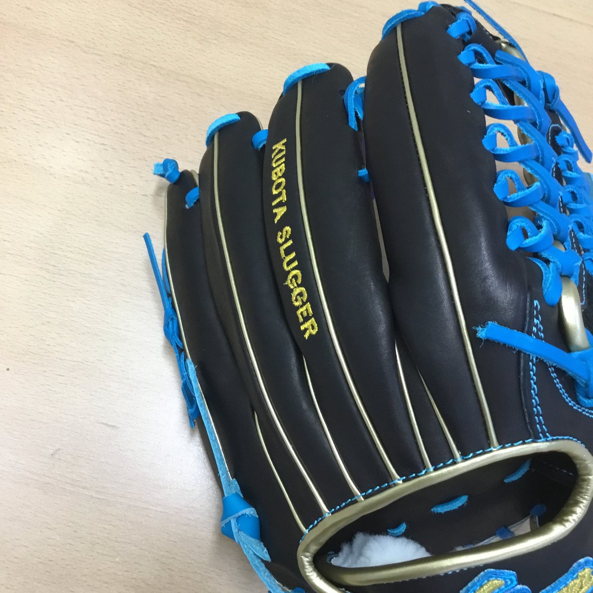 SALE! 限定軟式用グラブ SP24-T5(近本光司モデル) | MARUTANSPORTS SALE! 限定軟式用グラブ SP24-T5(近本光司モデル) | MARUTANSPORTS