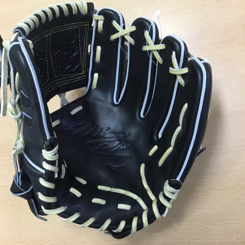 SALE! 限定ミズノプロ軟式用グラブClassic1AJGR31113 | MARUTAN