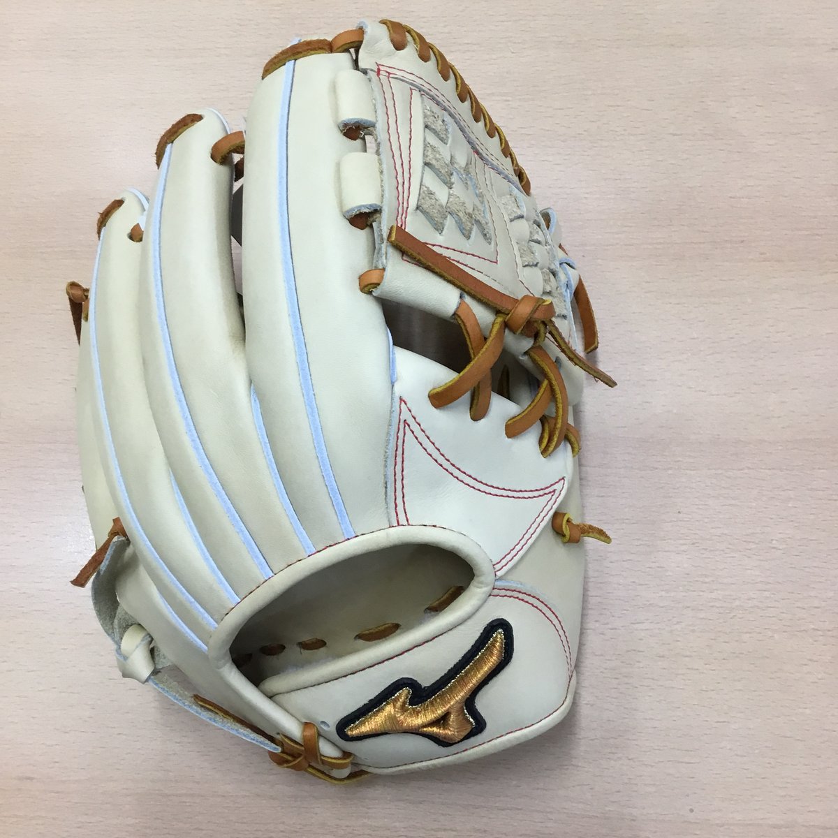 SALE! 限定ミズノプロ軟式用グラブClassic1AJGR31113 | MARUTAN