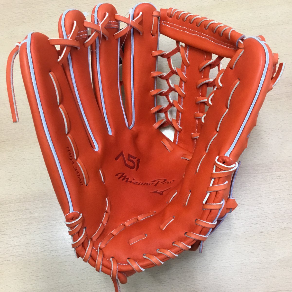 ミズノプロ　硬式　内野手用　A51　1AJGH1161 A51イチロ－ミズノプロ硬式用 限定モデル 1AJGH11607