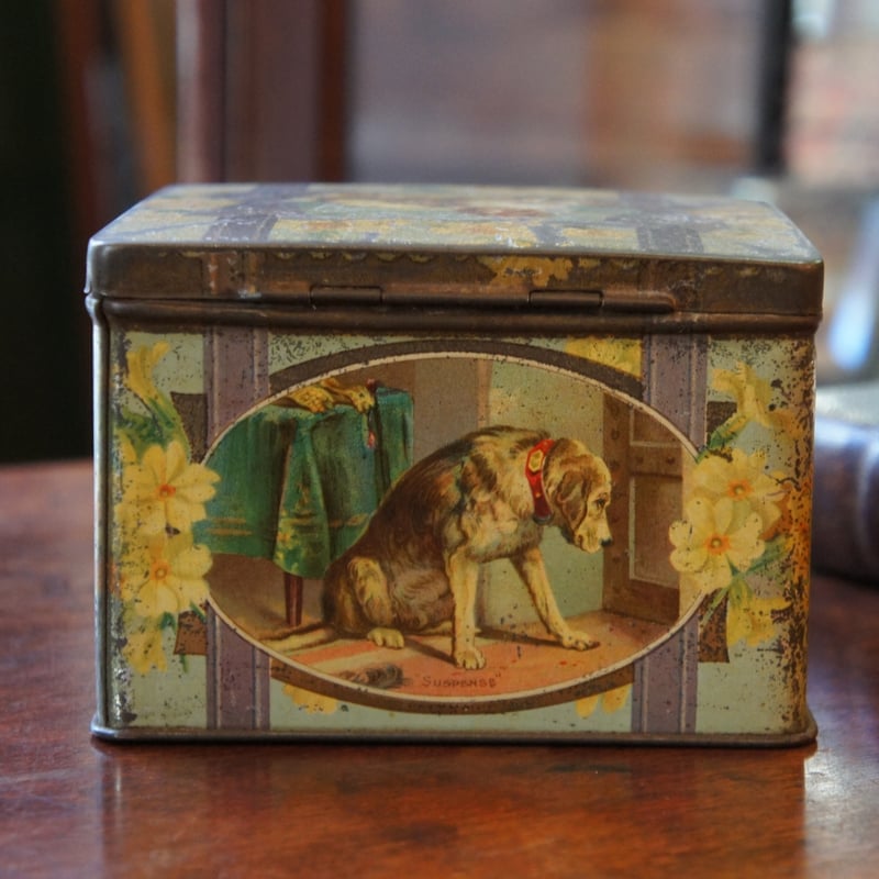 お菓子のカン アンティーク イギリス | Antiquesティンズコレクション