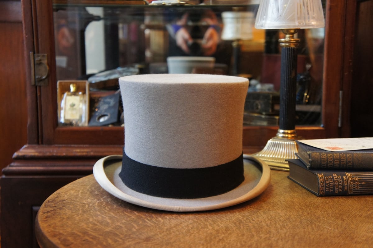 G8138 シルクハット イギリス ビンテージ | Antiquesティンズコレクション