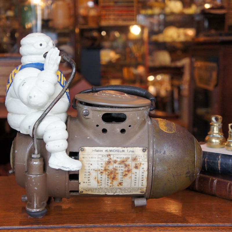 ミシュランのエアコンプレッサー フランス イギリス ビンテージ