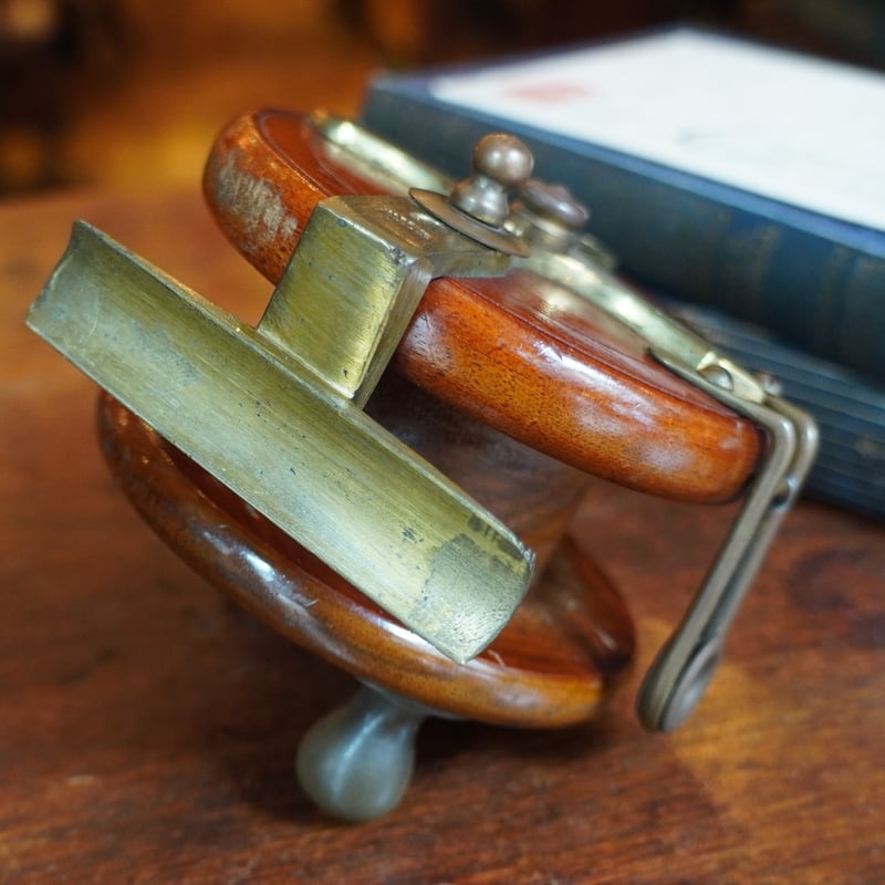 I 29 リール 釣具 イギリス ビンテージ | Antiquesティンズコレクション