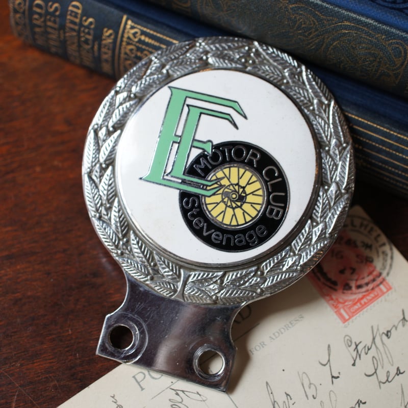G7417 カーバッジ イギリス ビンテージ | Antiquesティンズコレクション