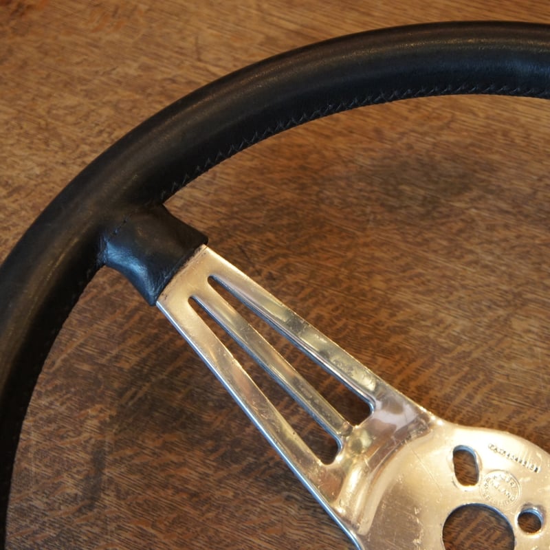 レザーステアリング ハンドル レスレストン イギリス ビンテージ