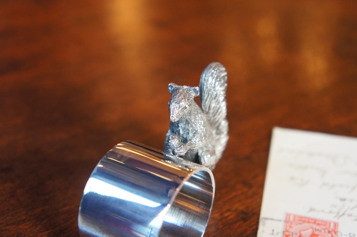 イギリス　アンティーク　ナプキンリング４個 G 0296 ナプキンリング イギリス ヴィンテージ | Antiquesティンズ