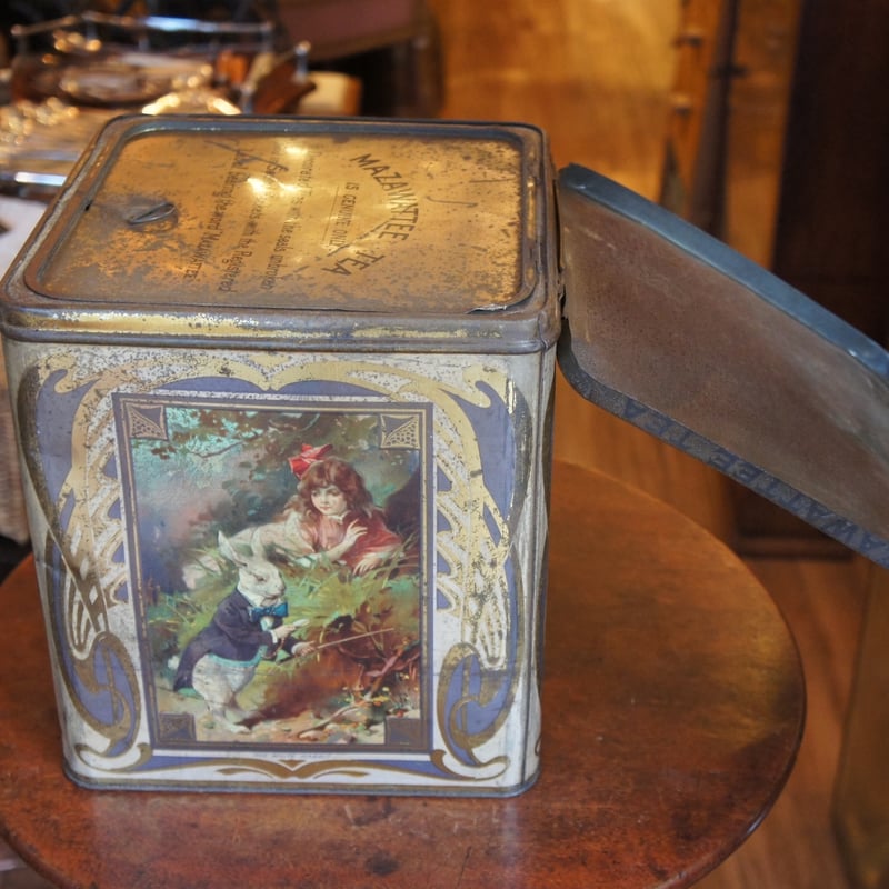 イギリスアンティーク L 2846 紅茶缶 アリス ティー缶 ティンカン アンティーク イギリス