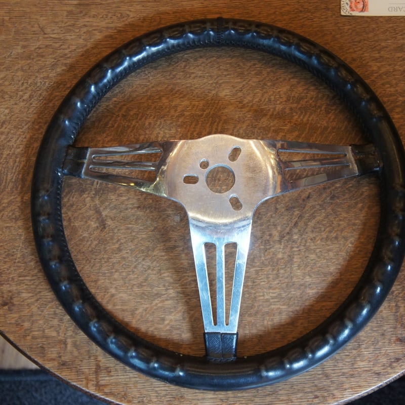 レザーステアリング ハンドル レスレストン イギリス ビンテージ