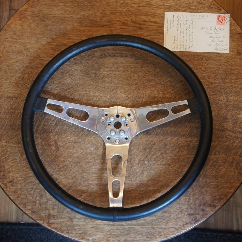 レザーステアリング ハンドル イギリス ビンテージ | Antiquesティンズ