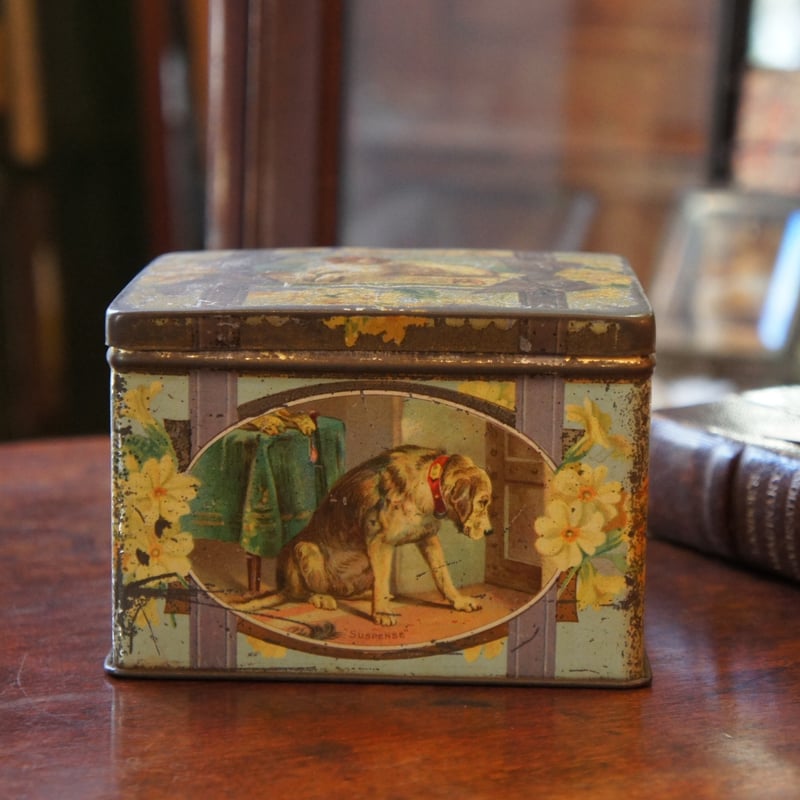 お菓子のカン アンティーク イギリス | Antiquesティンズコレクション