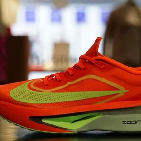 SALE 20%OFF【NIKE FAST PACK】ナイキ ズームフライ6 （FN8454-601) ※送料無料