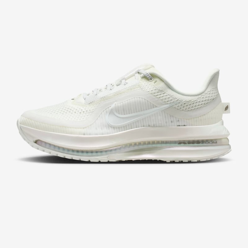 NIKE バレンシア　上　US Lサイズ 未開封品 OFF–WHITE ☓ ナイキ「Air Jordan 1」とBalenciaga「Triple S」を