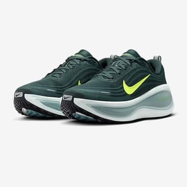 NIKE VOMERO PLUS 8/14販売スタート！！ | NIKE RUNNING NA