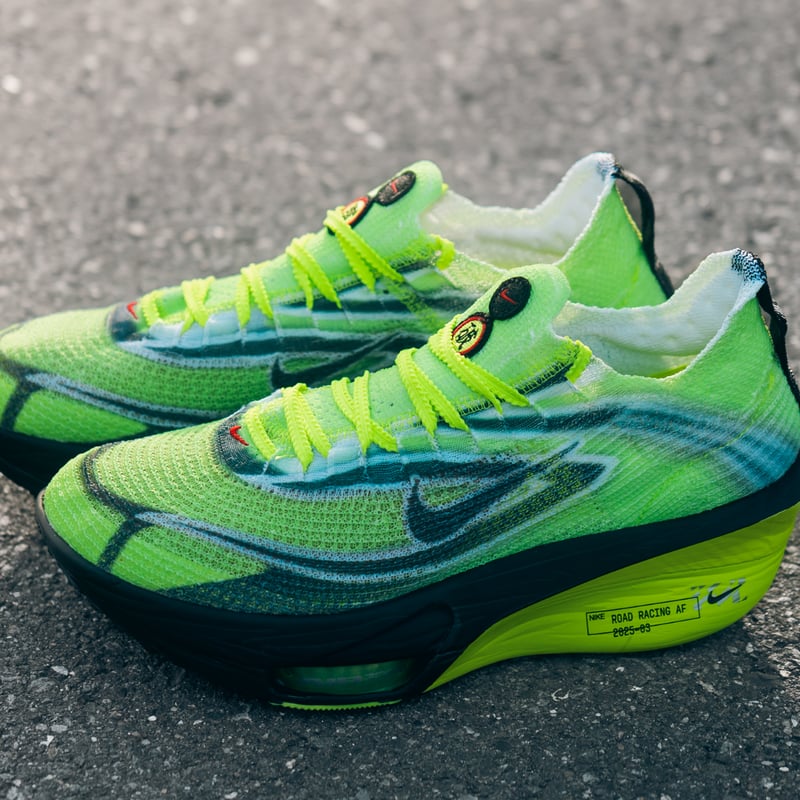 11/26販売スタート【HOLIDAY2025】ナイキ メンズ エアズーム アルファ