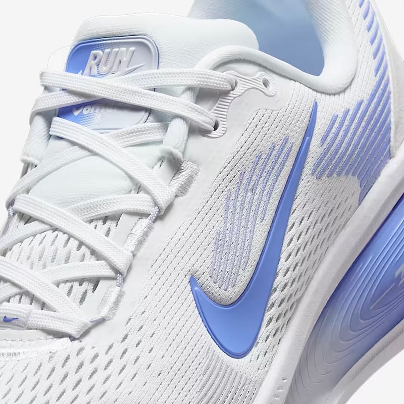 30%OFF 【WINTER SALE】ナイキ ウィメンズ ボメロ18 （HM6804-111