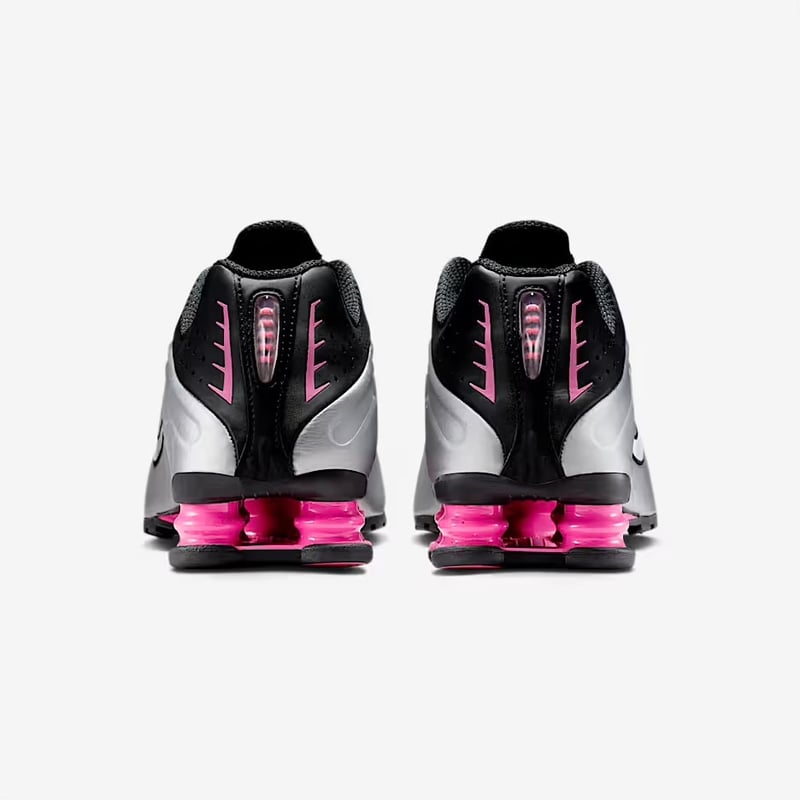 最終特別SALE 【SALE50%OFF】 NIKEウィメンズ ショックスR4（ AR356