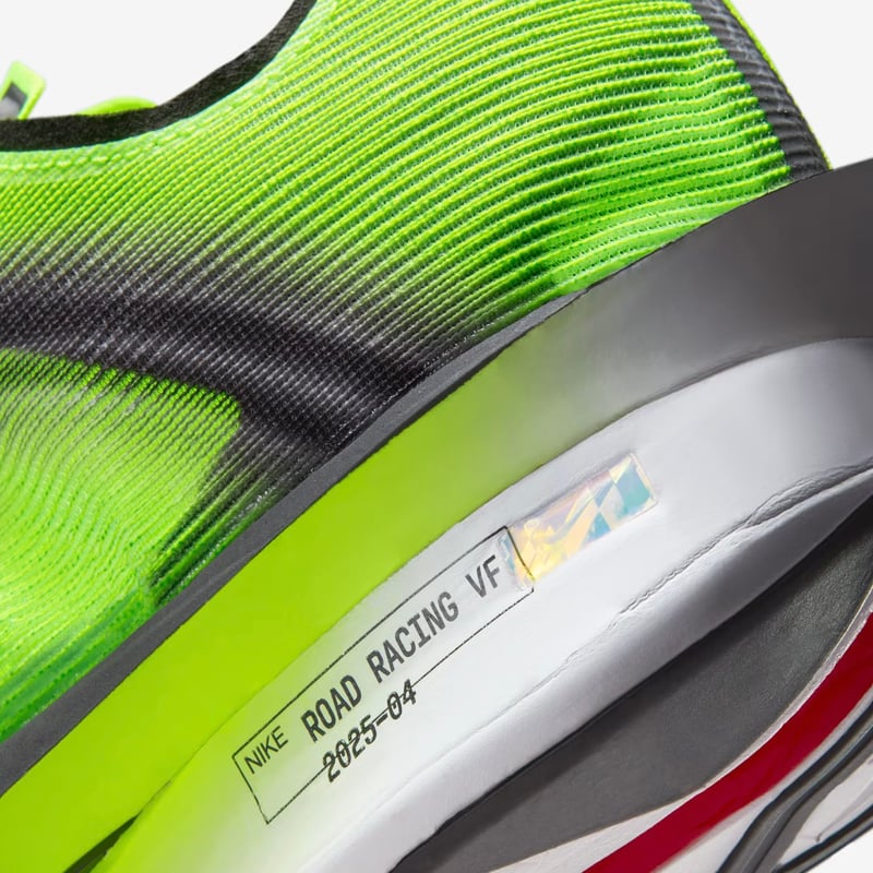 11/14 販売スタート【2025 EKIDEN PACK】ナイキ メンズ ズームX