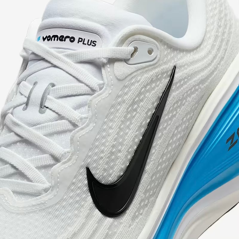 10/4販売スタート【HOLIDAY2025】ナイキ ボメロプラス （HV8150-103）※