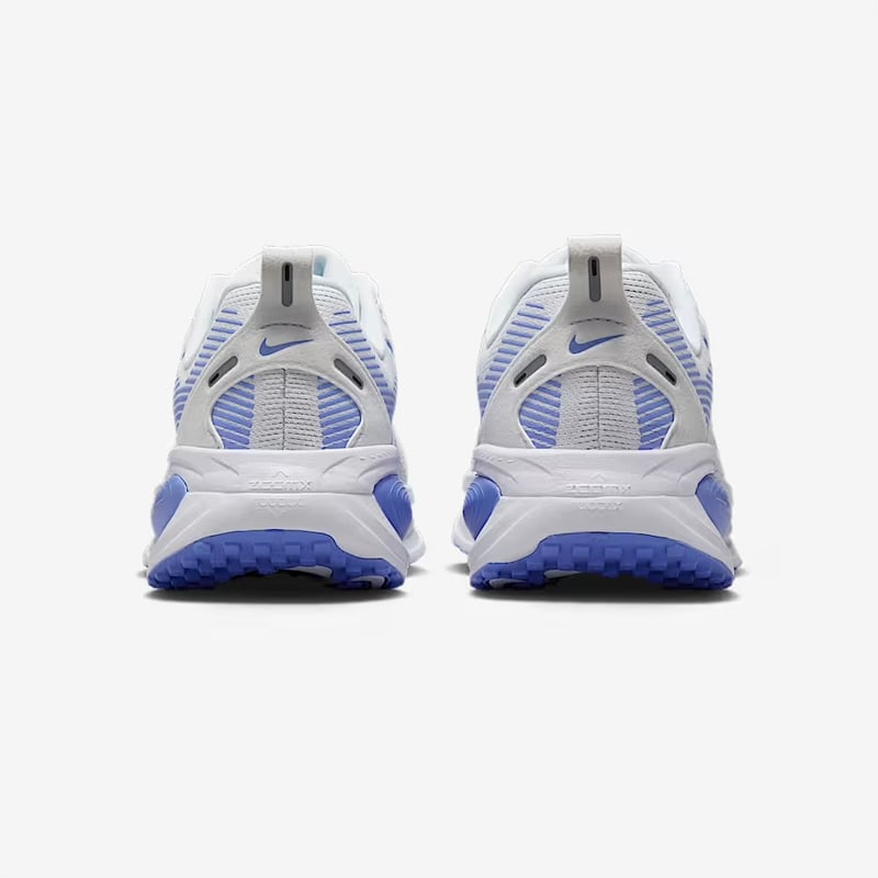 10/8 販売スタート【HOLIDAY 2025 NEW】ナイキ ウィメンズ ボメロ18 （H