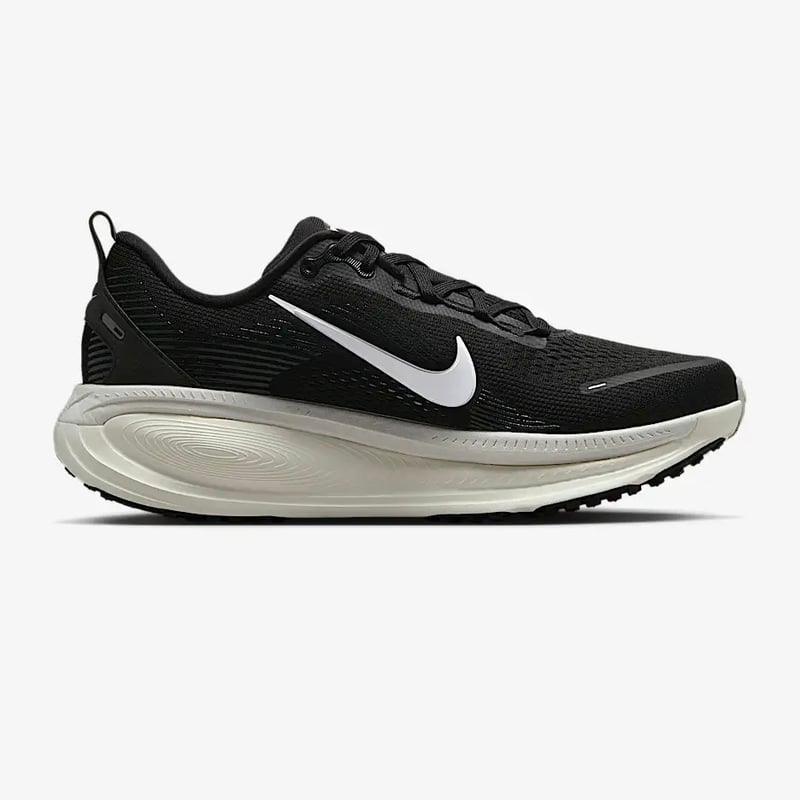 SALE30%OFF【NIKE最大級のクッションニングモデル】ナイキ ボメロ18