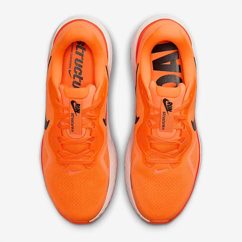 【美品】Nike ストラクチャー 26 オレンジ ナイキ ストラクチャー 26が登場。サポート性、快適さ、機能性の